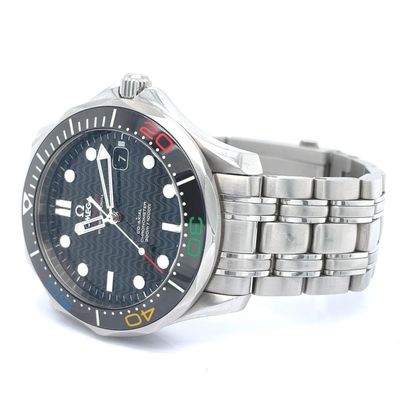 Omega Seamaster Professional Taucheruhr an einem Stahlband